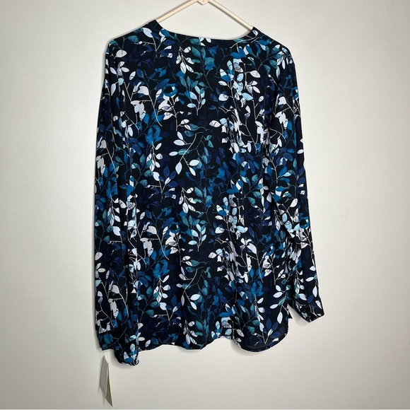 NWT Sejour Leaf Pattern Print Long Sleeve Button Down Front Blouse Size 14W - Picture 3 of 10